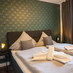 Apartment Messewohnung Fuer 5 Gaeste Mit Balkon Und Lift, Hannover