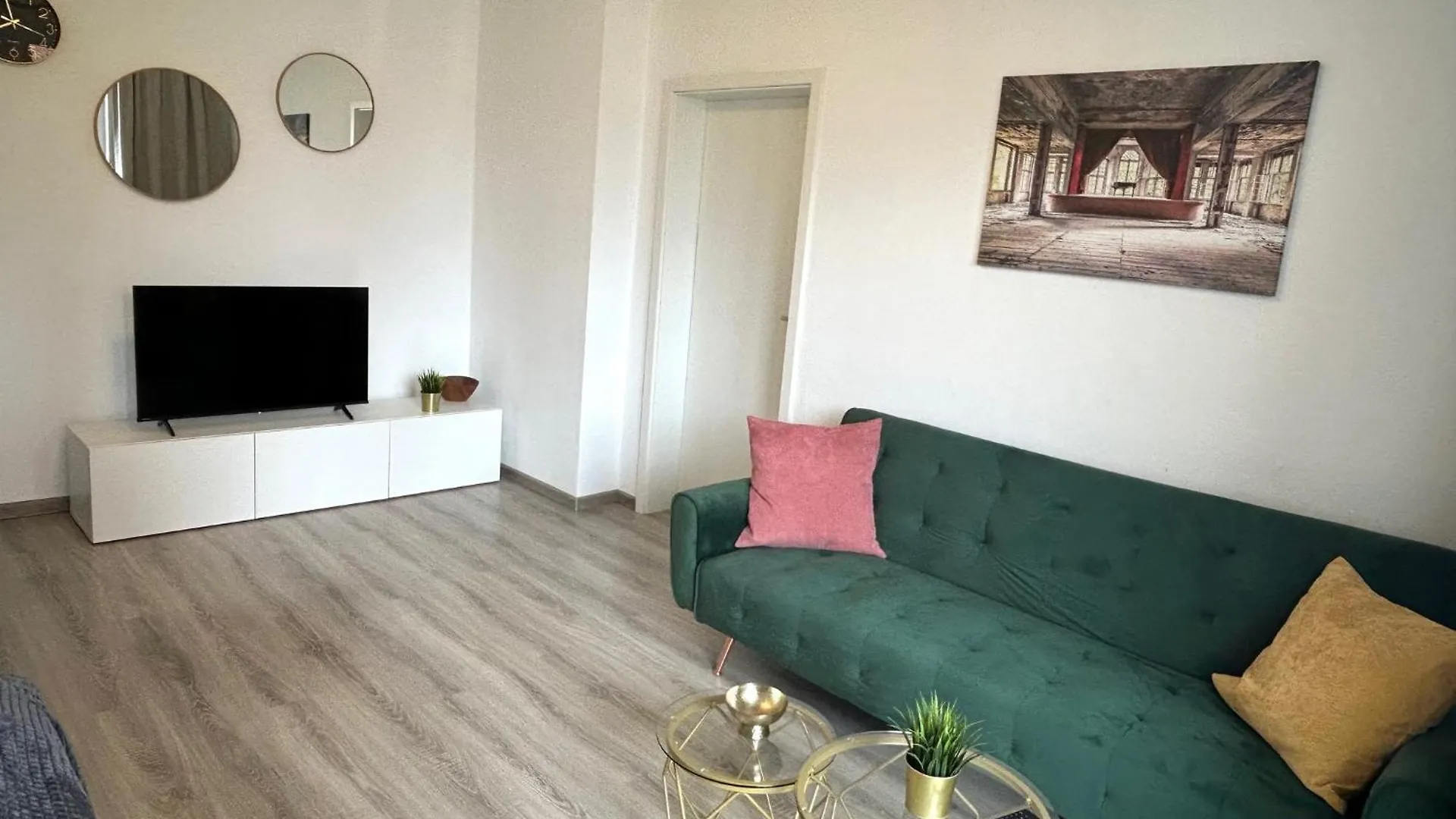 הנובר Goeh-Moderne Wohnung In Zentraler Lage, Balkon, Self-Check-In, Wlan, Netflix, Disneyplus